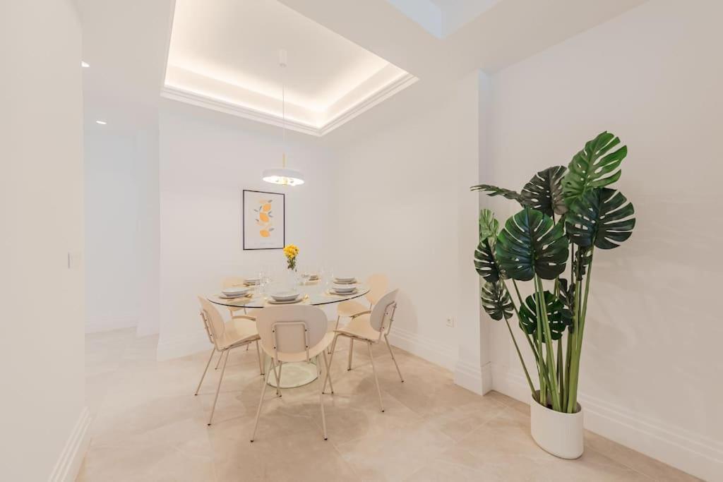 Isg Apartments O'Donnell 2-2-Free Parking إشبيلية المظهر الخارجي الصورة